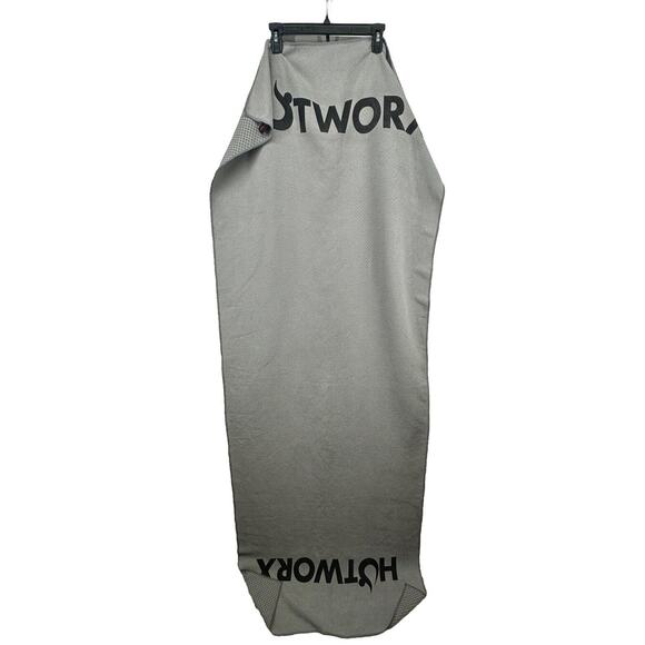 Hotworx Non Slip Yoga Towel Gray Gripper Bottom Cloth 29" x 78" Mat Anti Slip - Picture 1 of 9